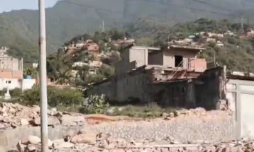 U zemljotresima u Venecueli poginulo najmanje 920 osoba