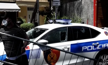 Sukobi policije i demonstranata u Tirani