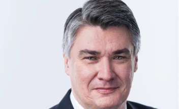 Milanovic: Border issue must be resolved, Jadran training ship not of crucial importance