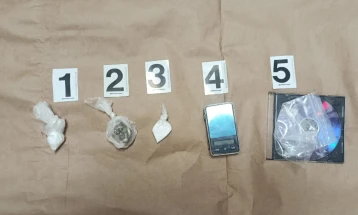 Hercegnovska policija pronašla kokain i marihuanu, sankcionisane dvije osobe