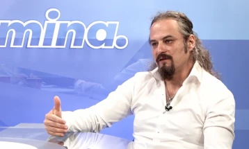 Stanić: Ozbiljna društva se grade na znanju i radu