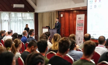 Milatović: Nove tehnologije moramo iskoristiti za bolje obrazovanje i zdravstvo